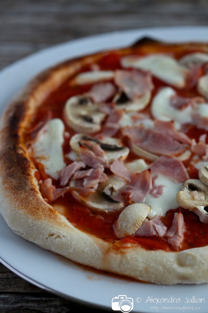 Pizza jambon champignons_030